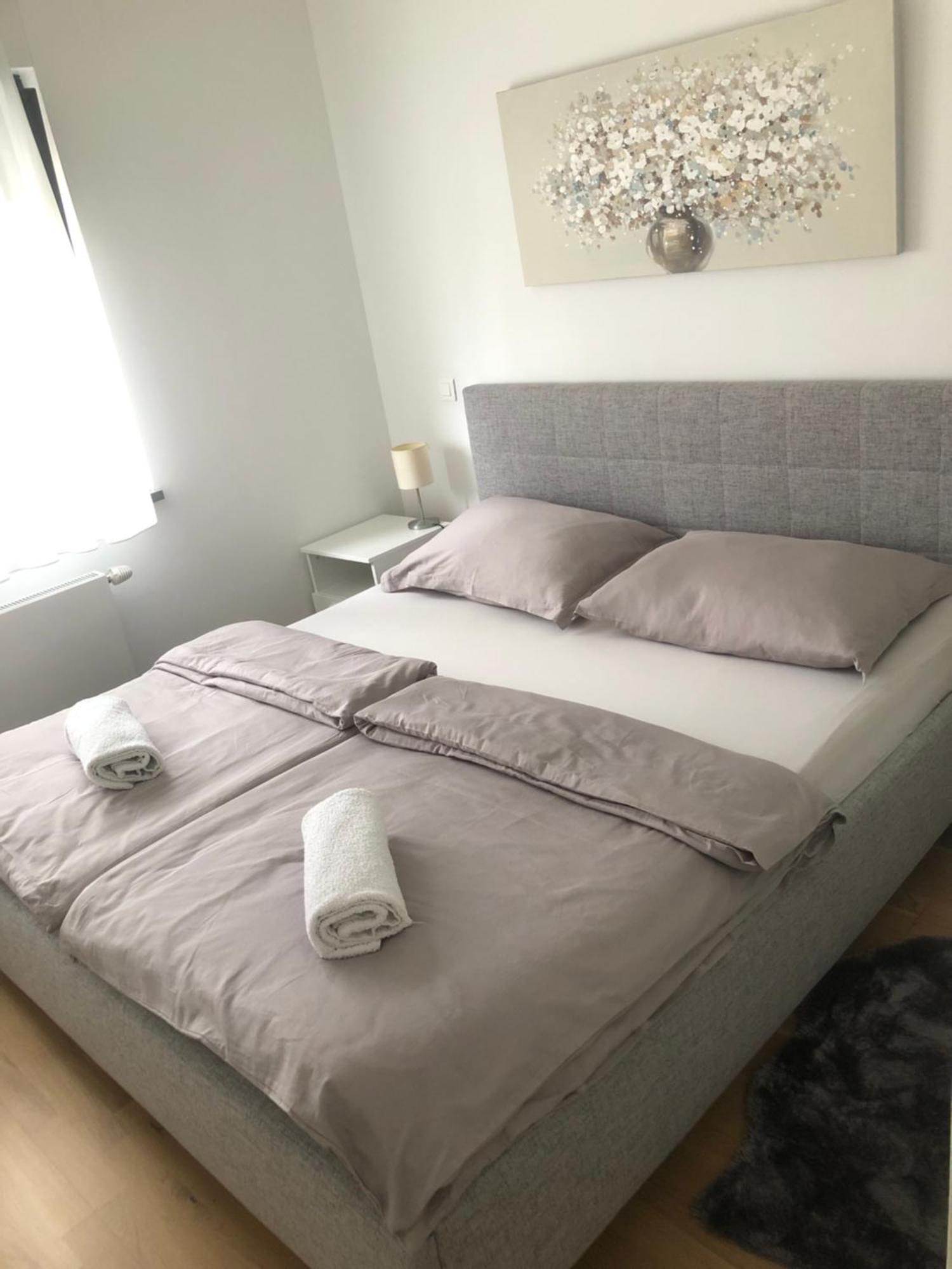 Lucky Place Apartment - Zumberacka With Free Private Parking Zagabria Esterno foto