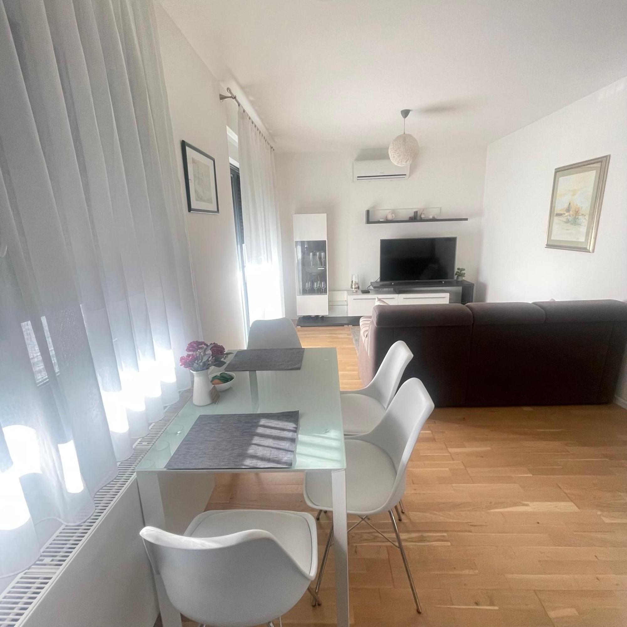 Lucky Place Apartment - Zumberacka With Free Private Parking Zagabria Esterno foto